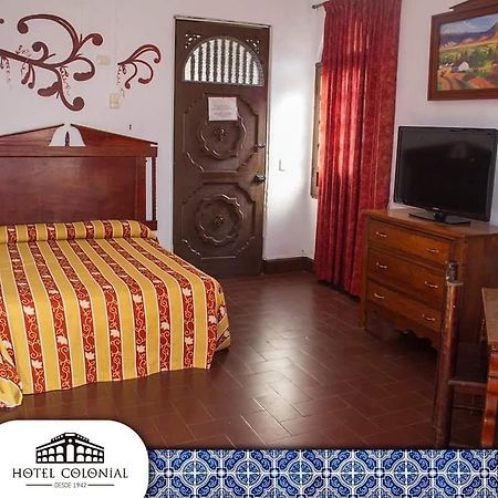 Hotel Colonial Manzanillo Esterno foto